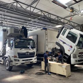 Máy lạnh thùng xe tải đông lạnh hạng nặng